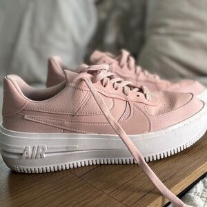 Nike Air Force 1 PLT.AF.ORM Pink particle